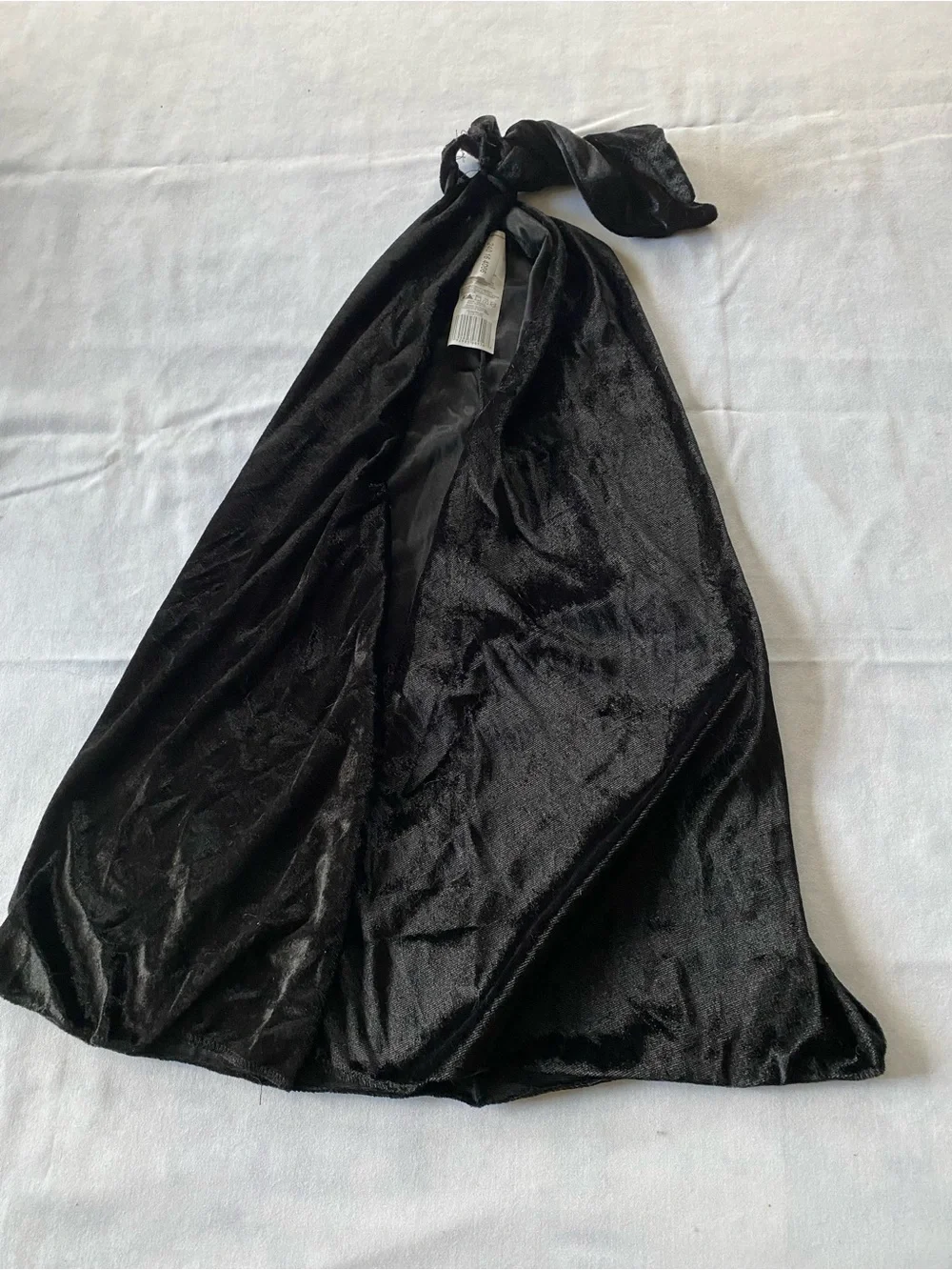 NWOT Halloween Black Kids Velvet Like Cape Size Small 4-6X